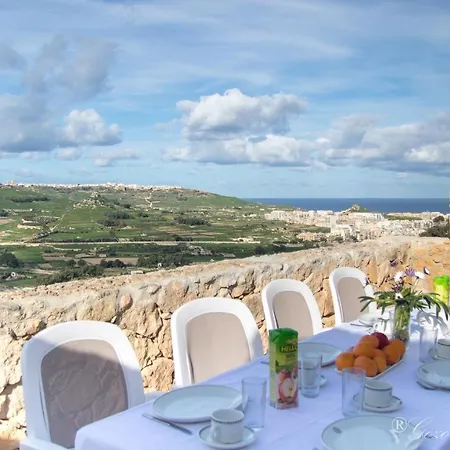 Orchidea Xaghra Tatil Evi